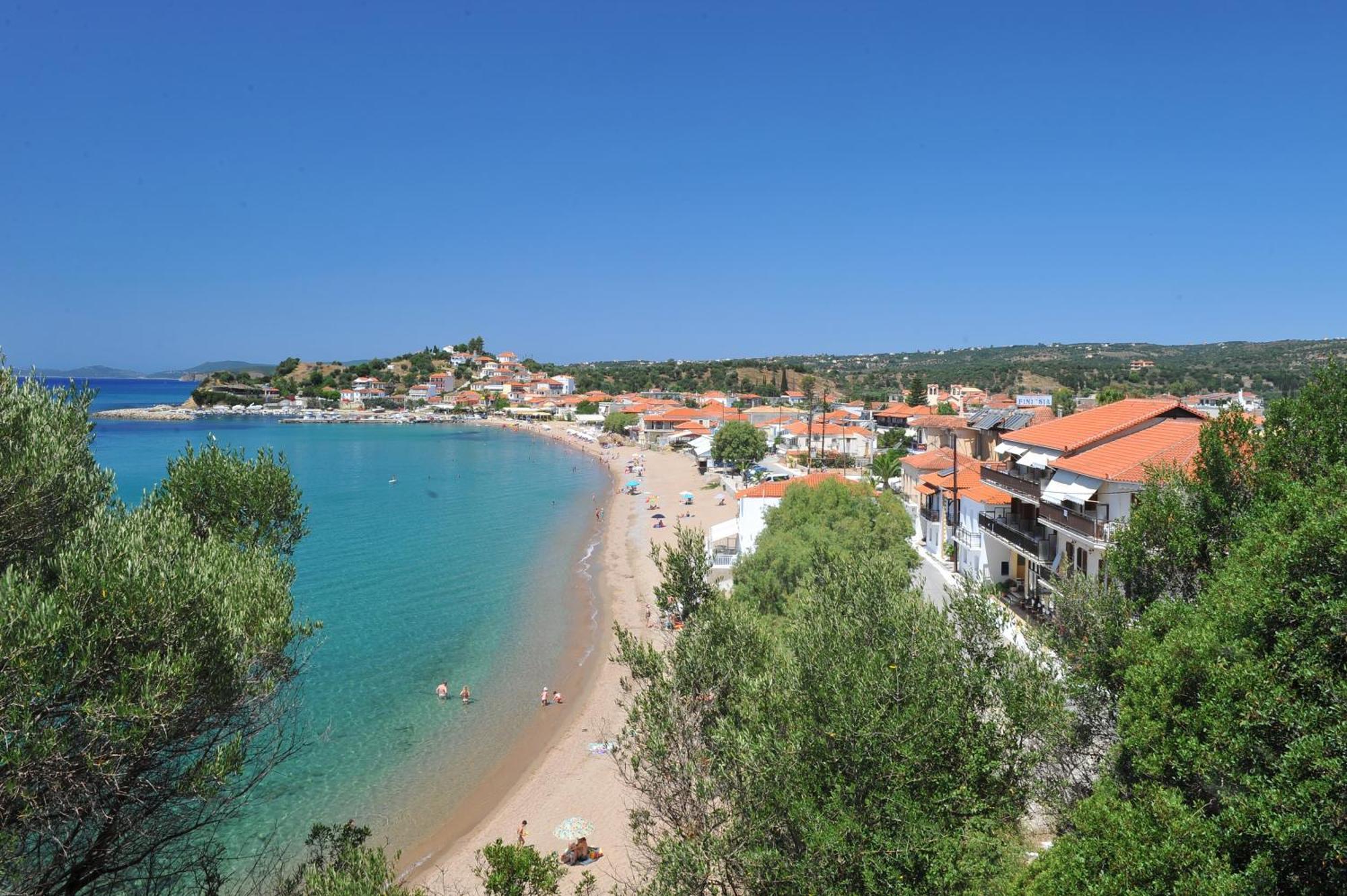 Hotel Korakakis Beach 피니코운타 외부 사진